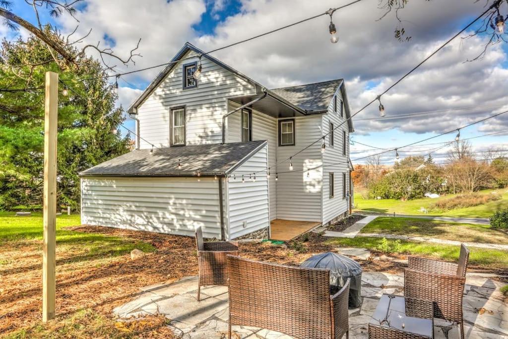 Beautiful Farmhouse Close To Lanc Hershey Etown Mount Joy Buitenkant foto